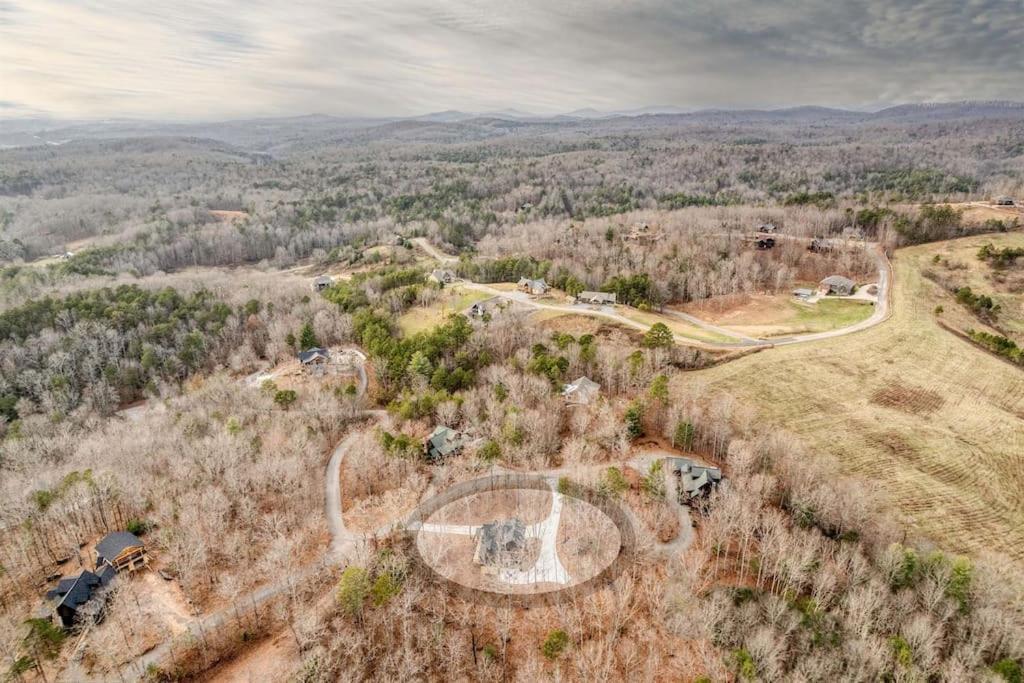 Wolfcabin Lux Family Home, Fire Pit, Hot Tub, Ada Ramp, Ez Paved Rds Morganton Exterior photo